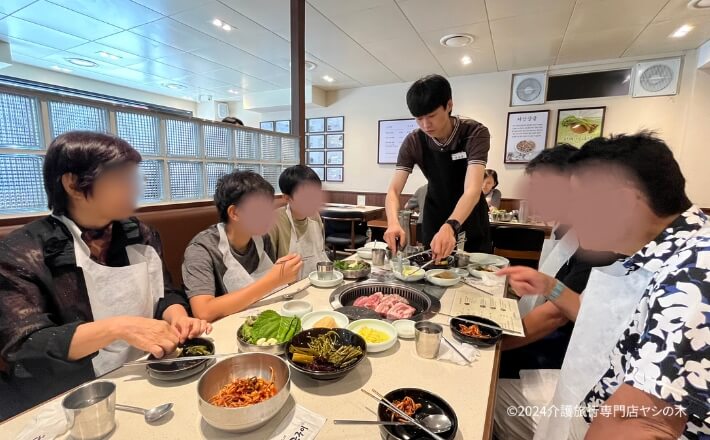 クルーズ船で介護旅行_釜山で昼食