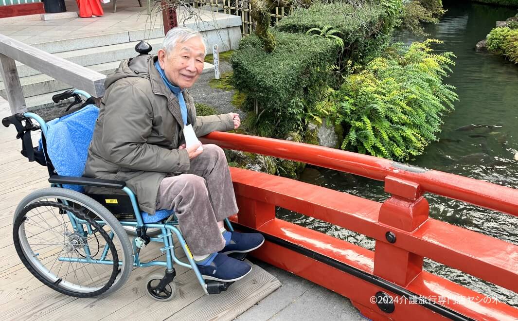 介護旅行で佐賀県へ_祐徳稲荷神社