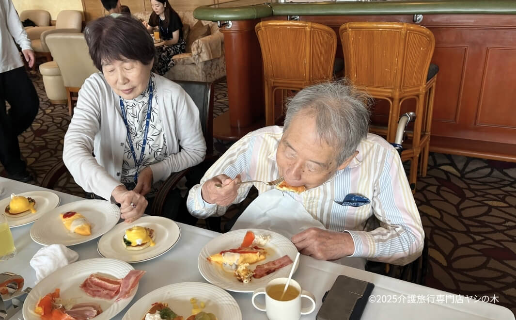 介護旅行で沖縄県へ_ホテルで朝食