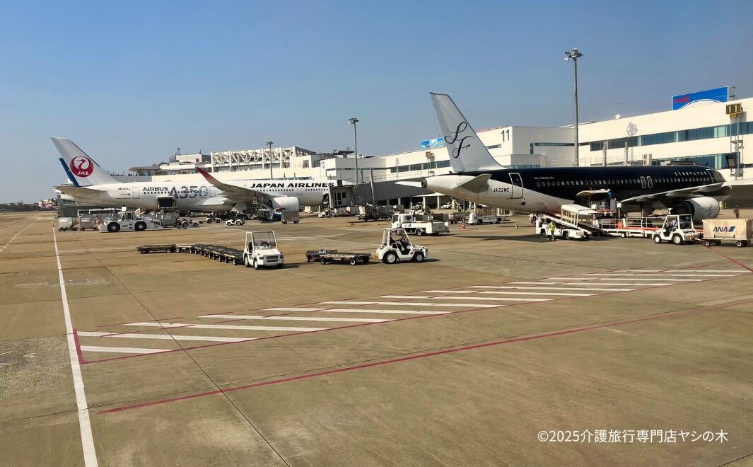 介護旅行で沖縄県へ_福岡空港に到着