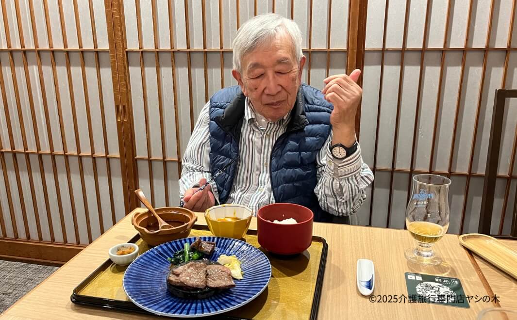 介護旅行で群馬県へ_ホテルで夕食