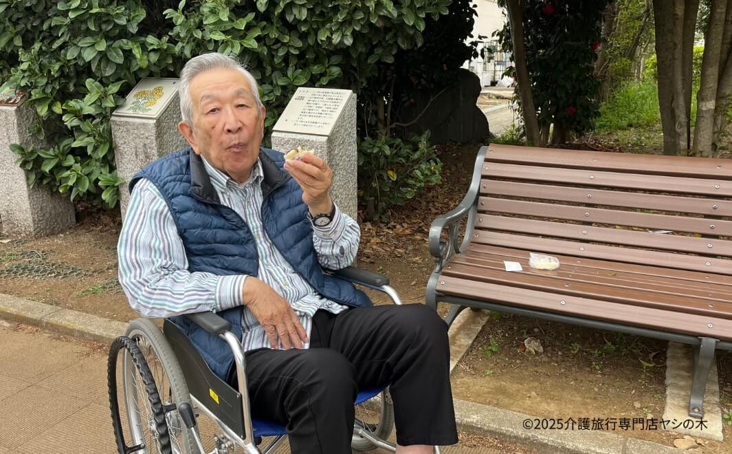 介護旅行で群馬県へ_SAで途中休憩